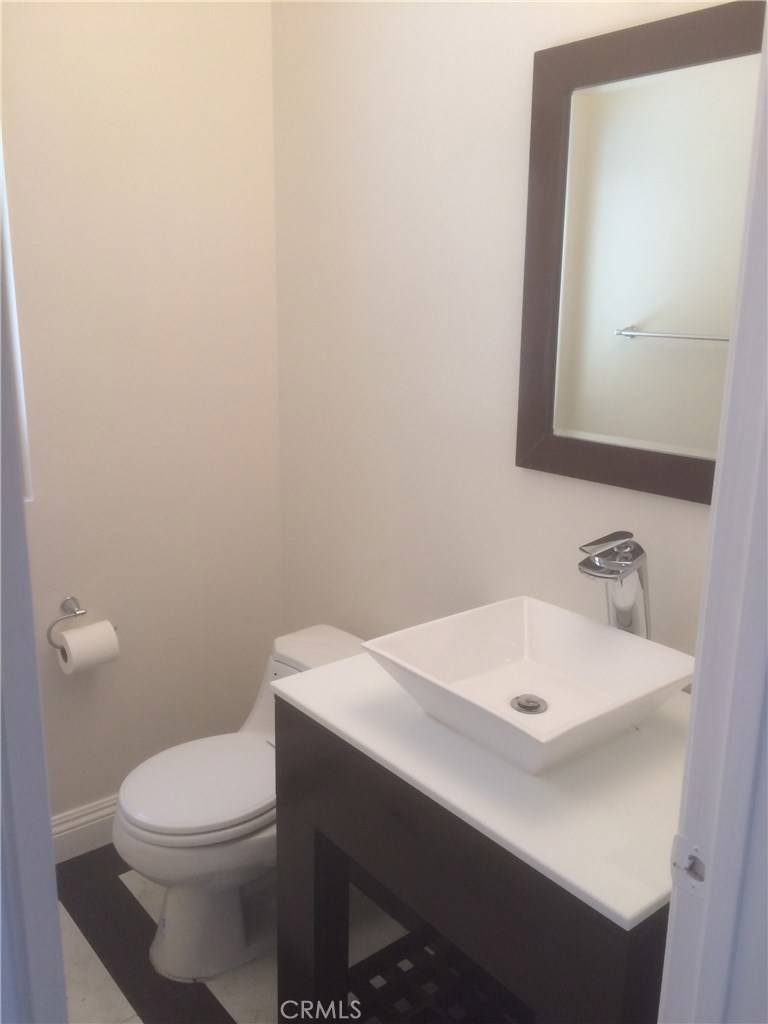 Chino Hills, CA 91709,2091 Lake Shore DR #B