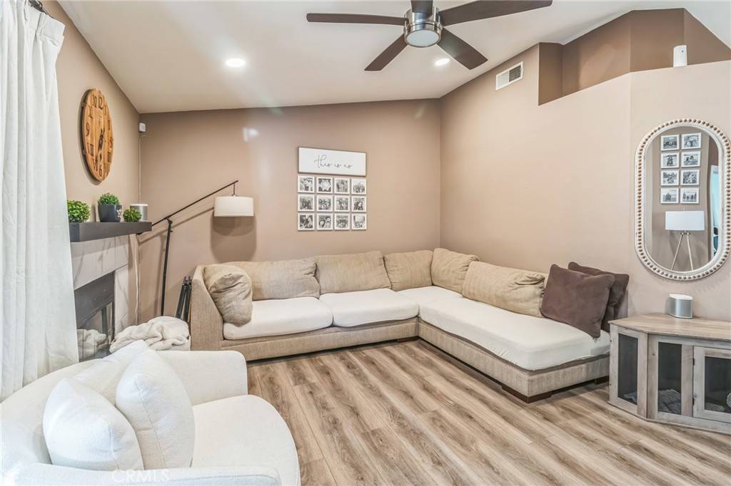 Rialto, CA 92377,2618 W Loma Vista DR