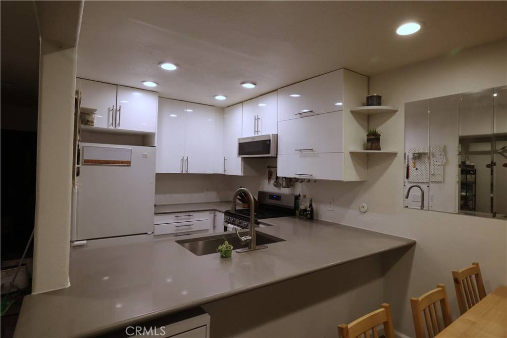 Santa Ana, CA 92707,1001 W Stevens AVE #138