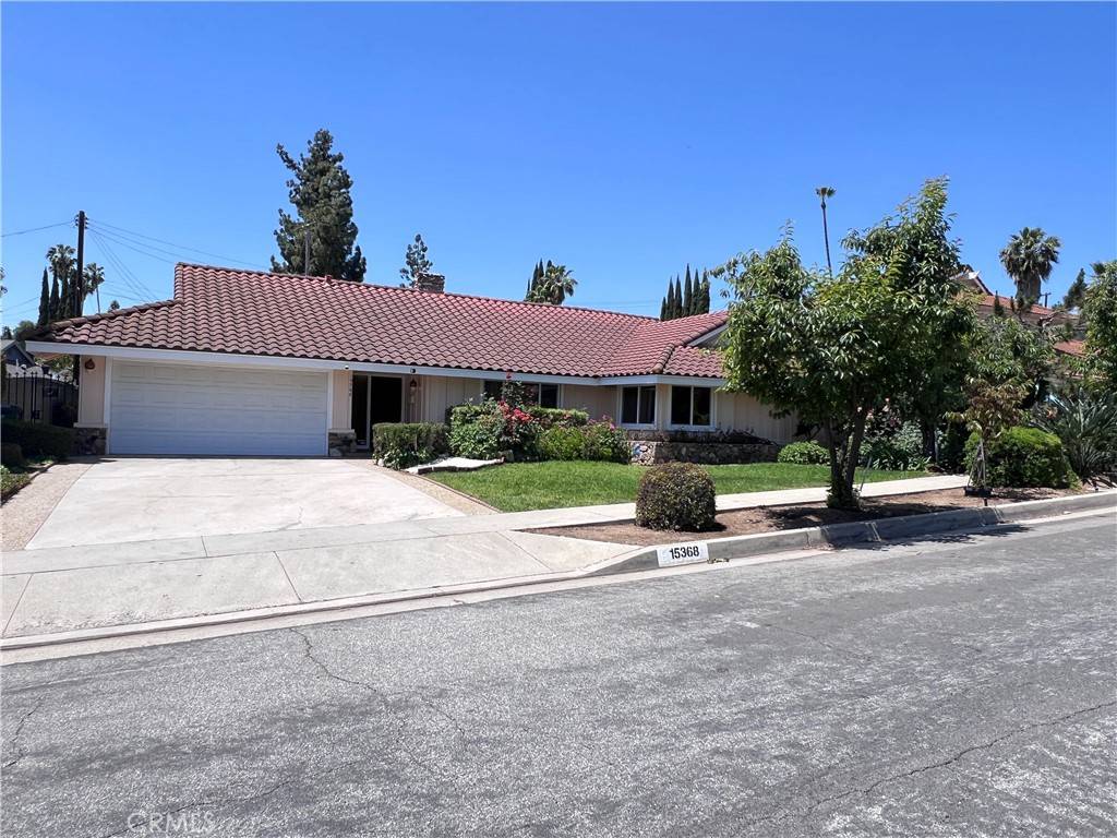 Hacienda Heights, CA 91745,15368 Pintura DR
