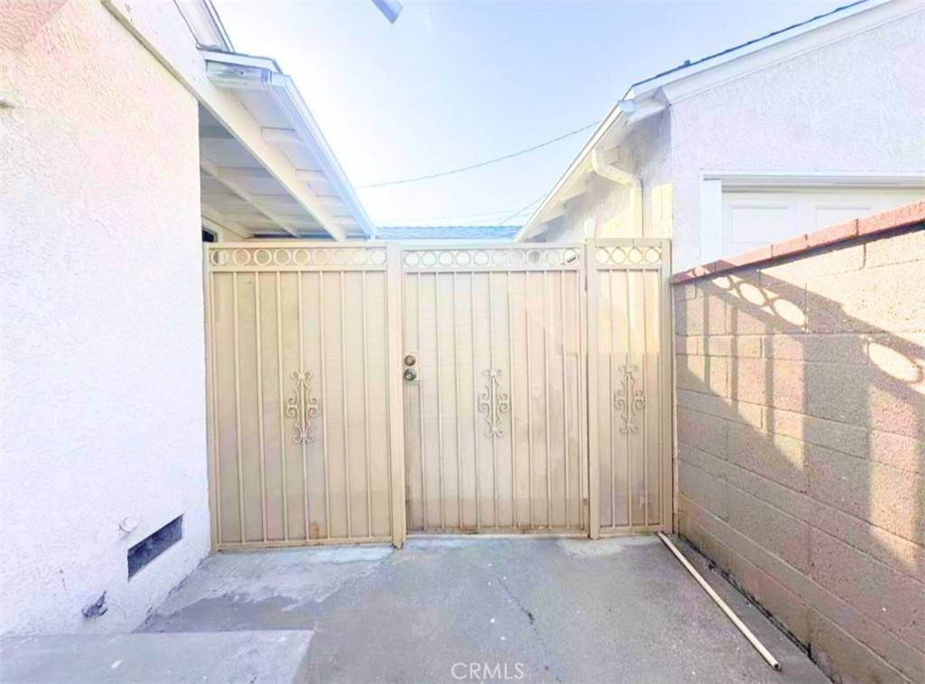 Monterey Park, CA 91754,637 W Floral DR