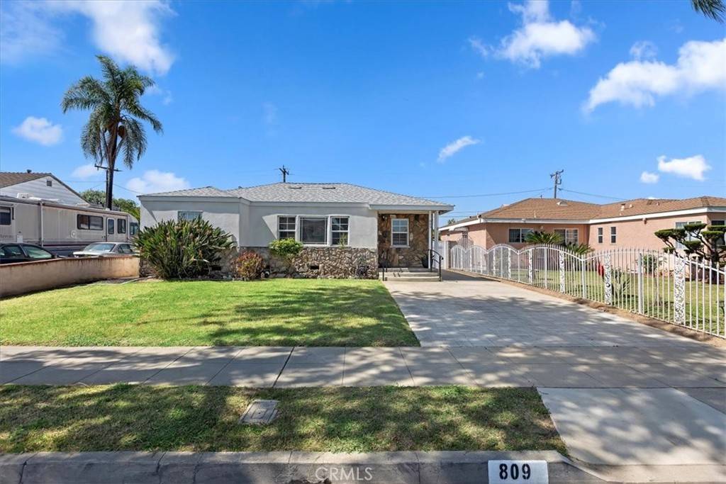 Montebello, CA 90640,809 San Marino AVE