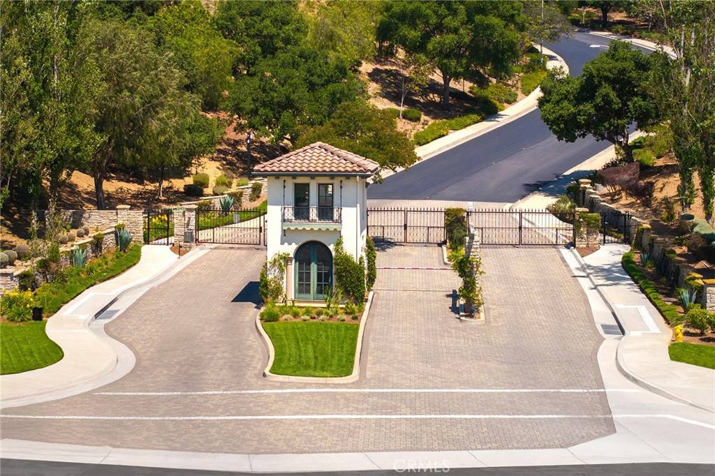 Diamond Bar, CA 91765,23665 Ridgecrest CT