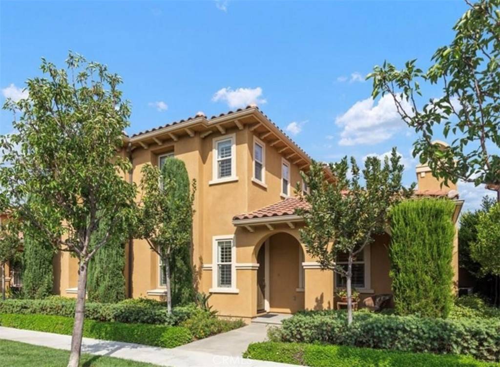 Irvine, CA 92620,37 Roycroft