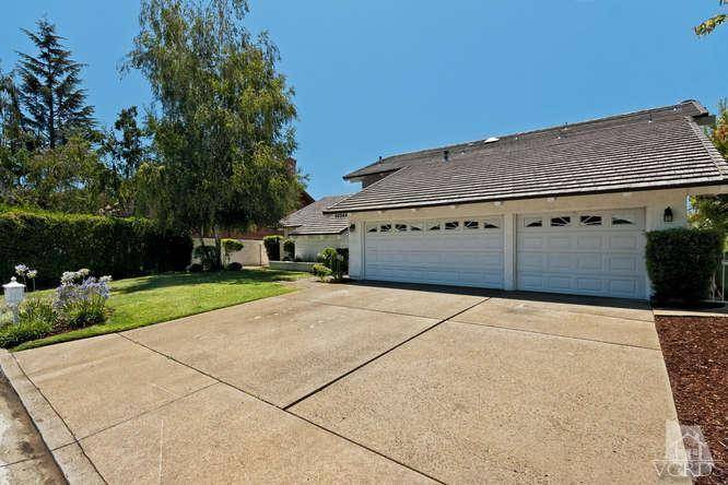 Westlake Village, CA 91361,32044 Canterhill PL