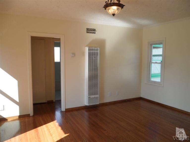 Ventura, CA 93001,374 S Catalina ST