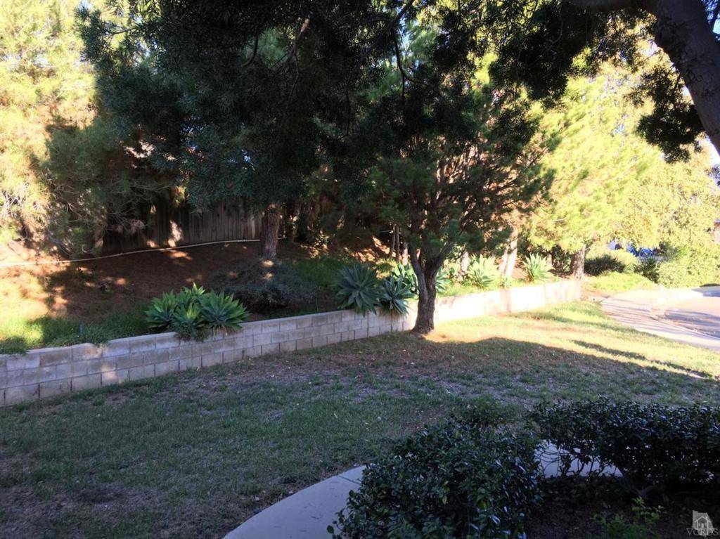 Ojai, CA 93023,994 Martin ST