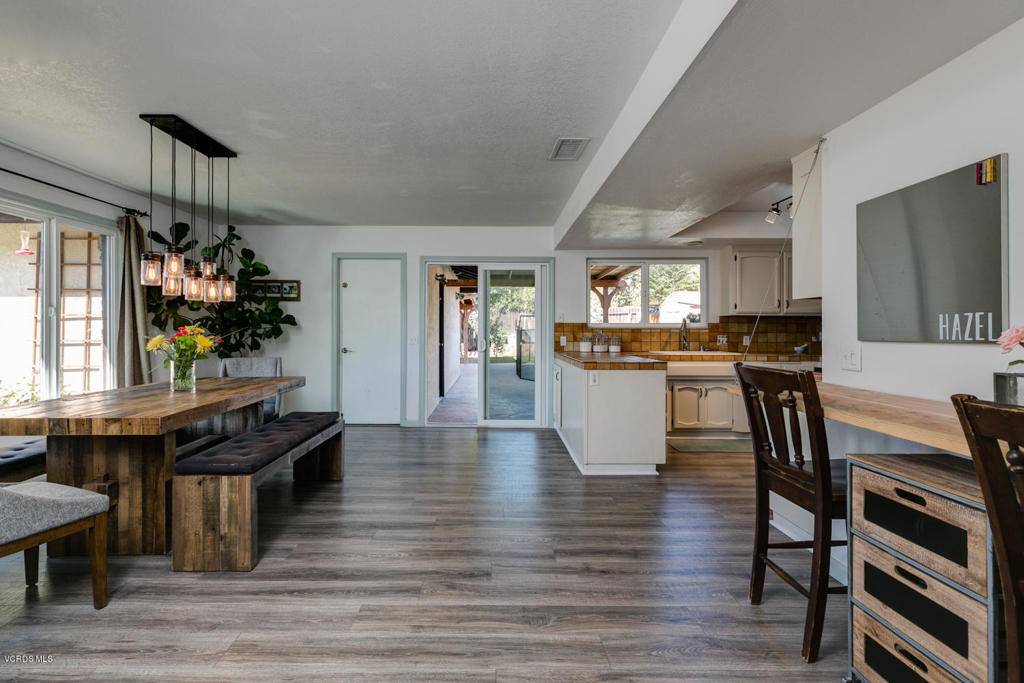 Ojai, CA 93023,165 Canterbury CT