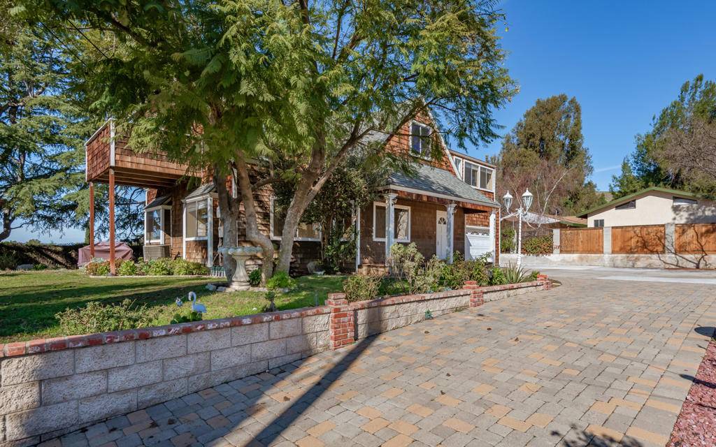 Thousand Oaks, CA 91362,2639 Los Feliz DR