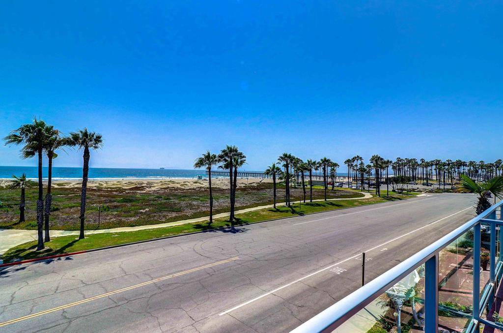 Port Hueneme, CA 93041,725 Ocean View DR