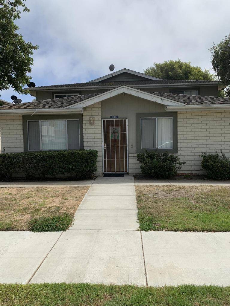 Port Hueneme, CA 93041,744 W Hemlock ST