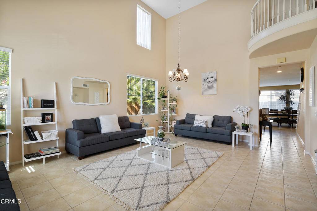 Oxnard, CA 93030,1413 Vida DR