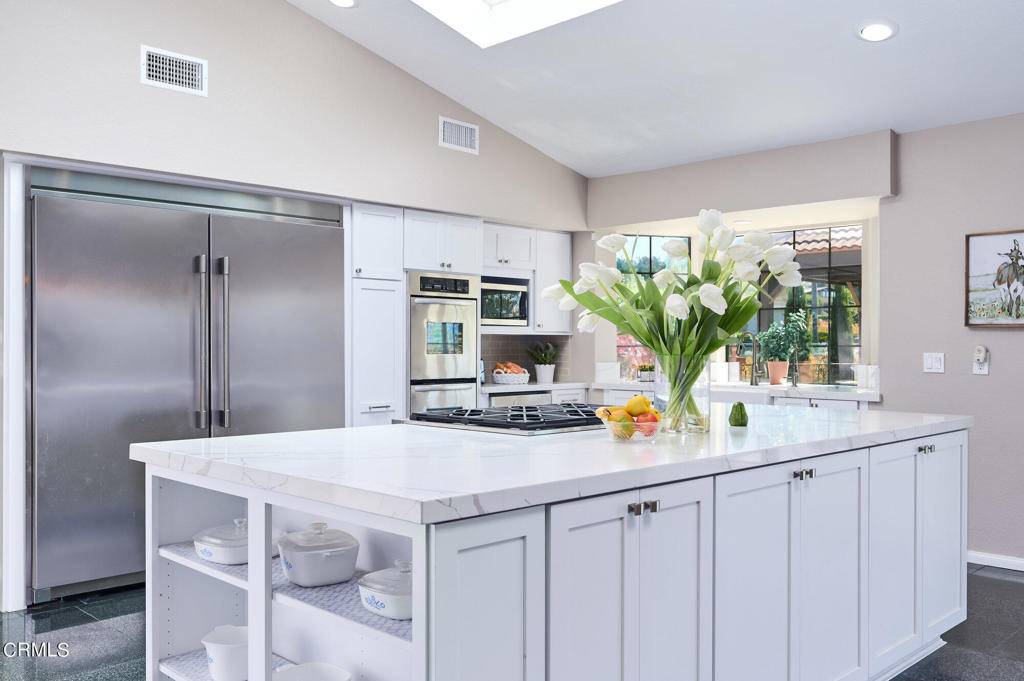 Somis, CA 93066,3885 Groves PL