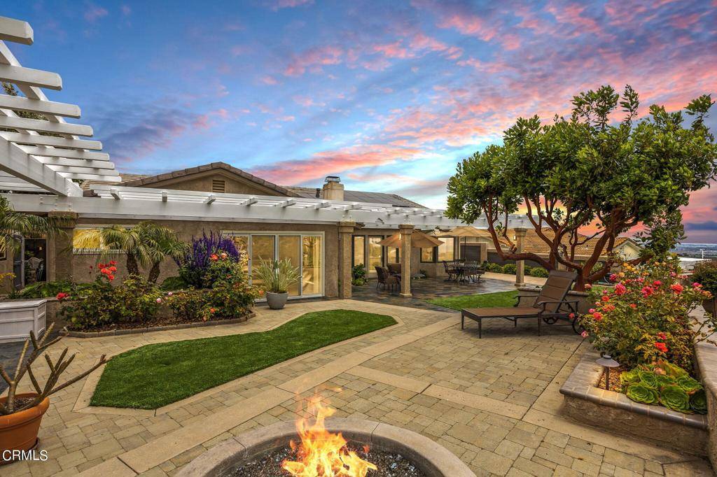 Ventura, CA 93003,815 Monte Vista AVE