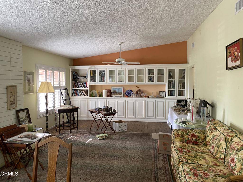Camarillo, CA 93010,465 Mesa DR