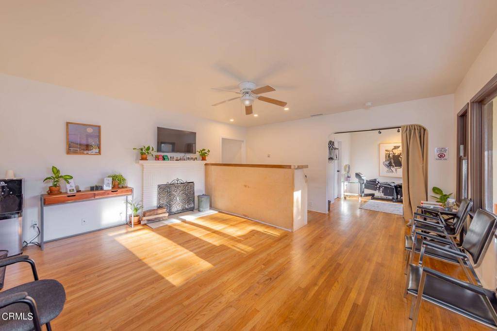 Ojai, CA 93023,302 N Montgomery ST