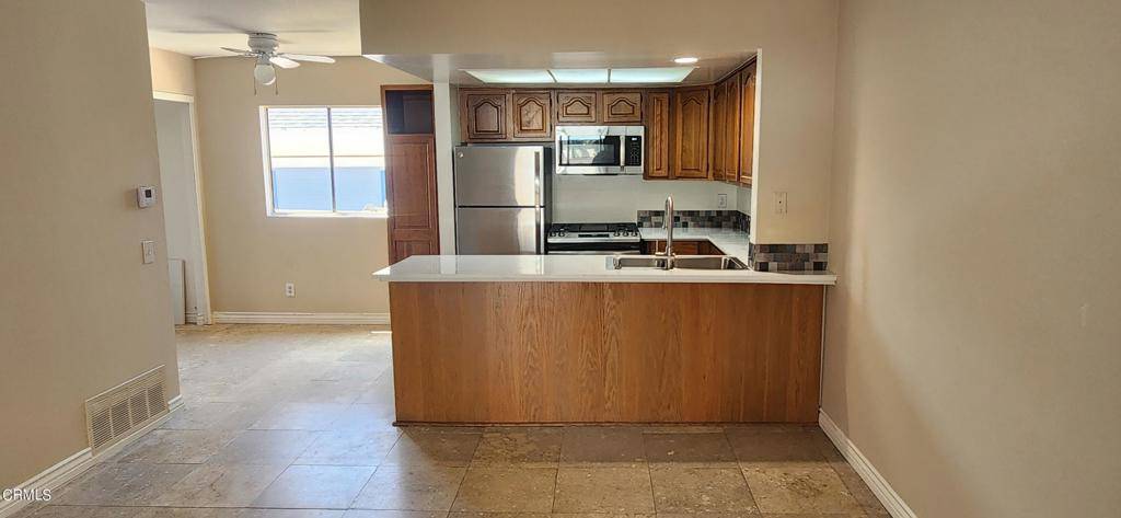 Oxnard, CA 93030,551 S E ST