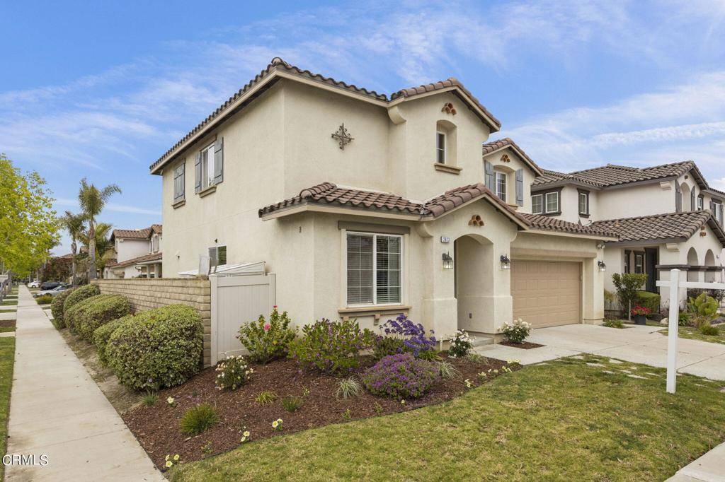 Oxnard, CA 93035,2923 Naples DR