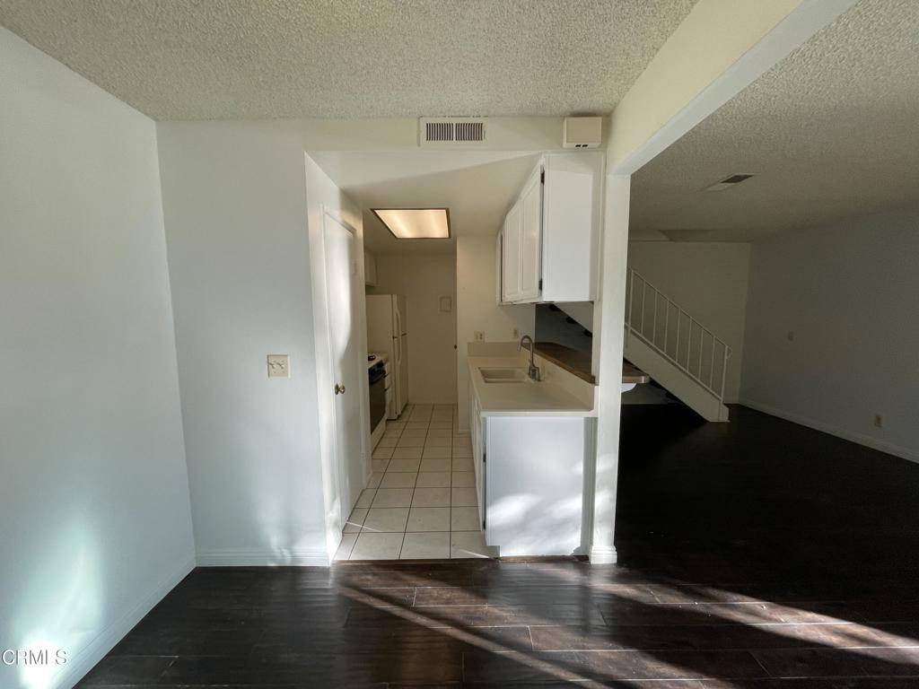 Port Hueneme, CA 93041,2603 Rudder AVE #2