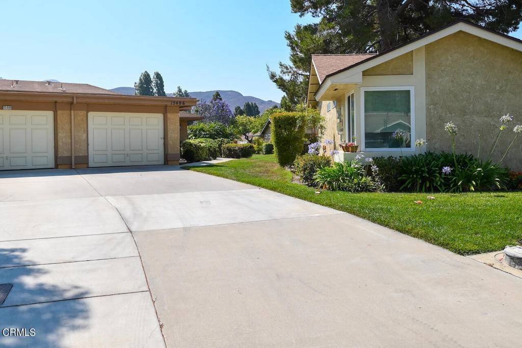 Camarillo, CA 93012,15406 Village 15