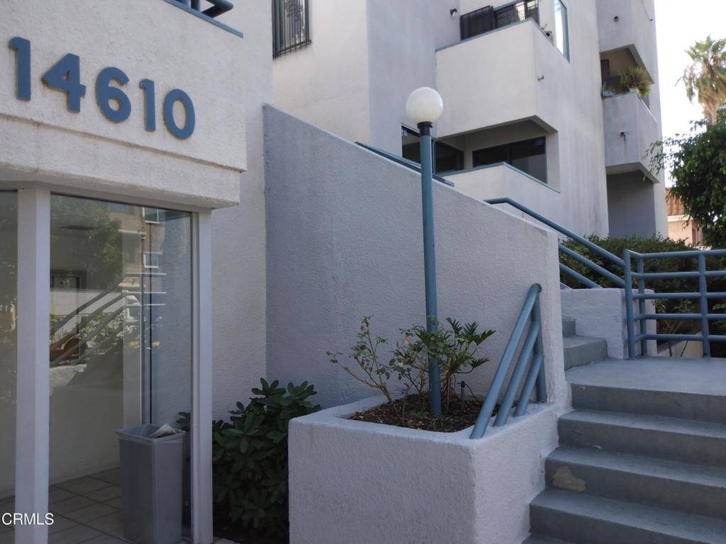 Van Nuys, CA 91411,14610 Erwin ST #101-2