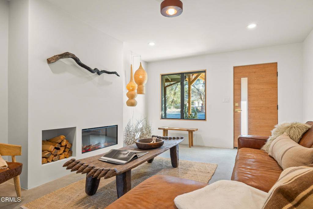 Ojai, CA 93023,1107 S Rice RD