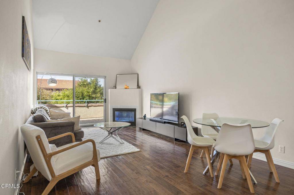 Newbury Park, CA 91320,2746 Borchard RD