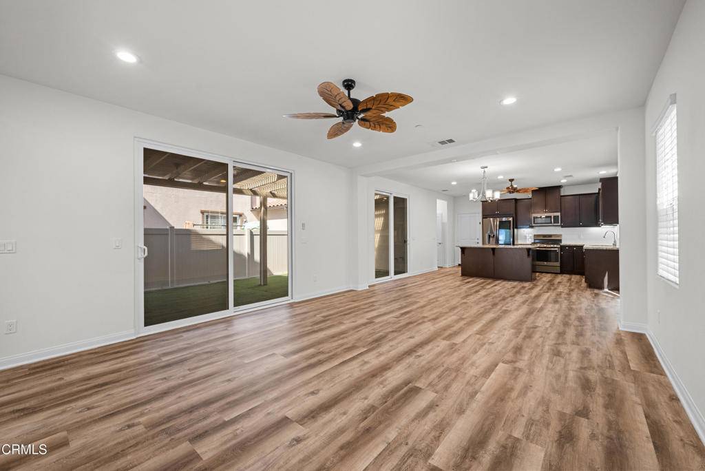 Oxnard, CA 93036,679 Nile River DR