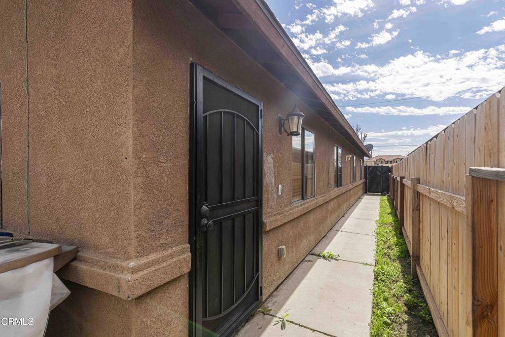 Bakersfield, CA 93304,130 8th ST