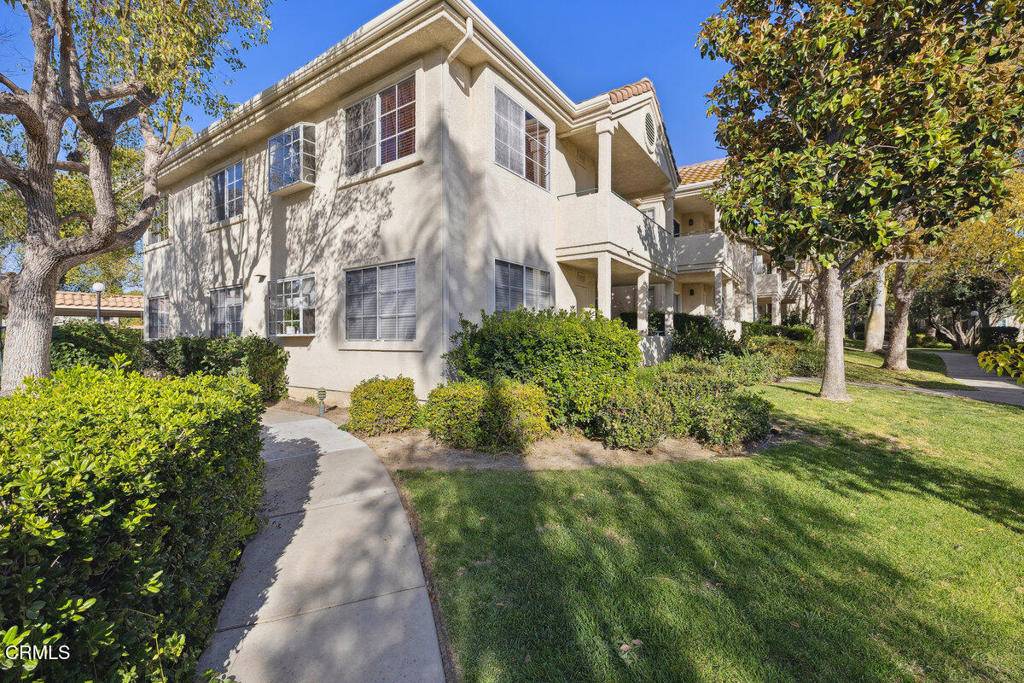 Calabasas, CA 91302,4201 Las Virgenes RD #212