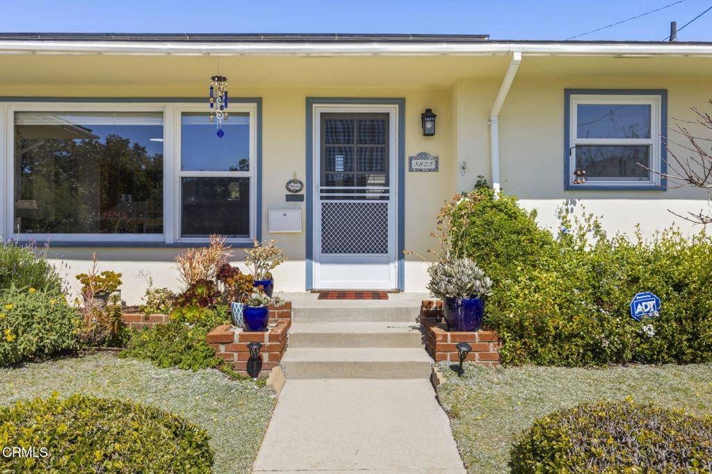 Ventura, CA 93003,3825 Gale WAY