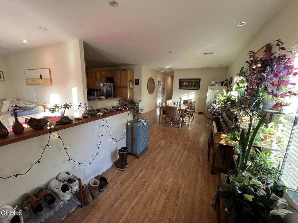 Oak View, CA 93022,232 Valley RD