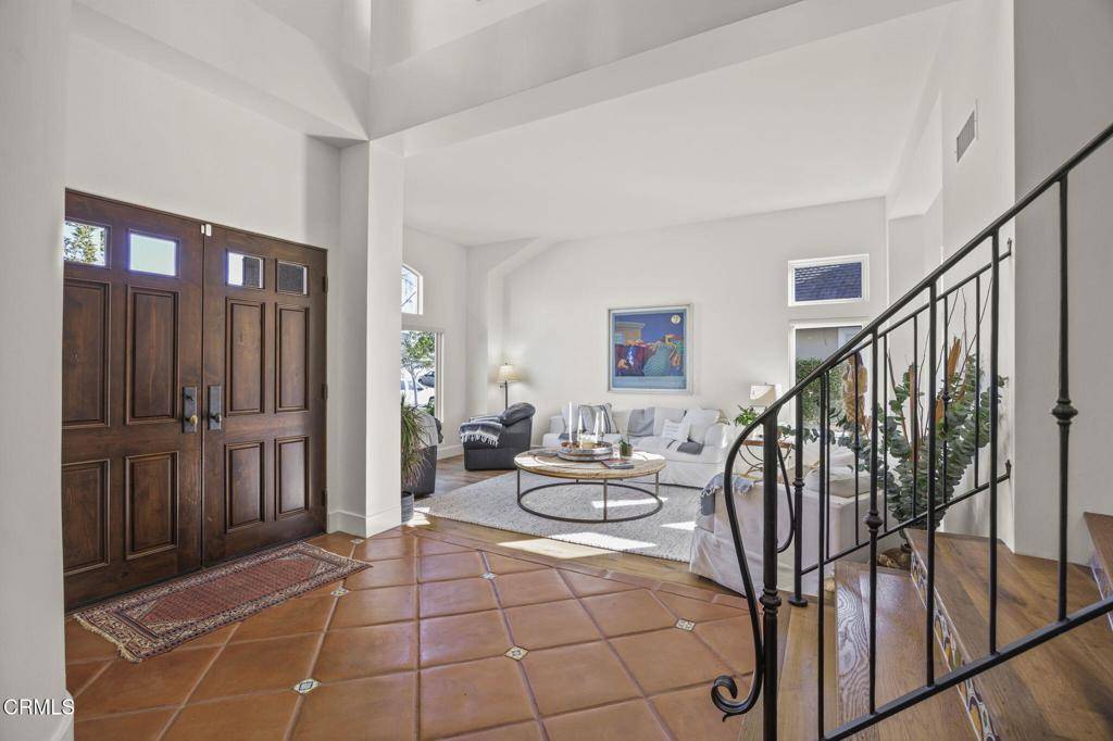Oxnard, CA 93036,2109 Doral CT