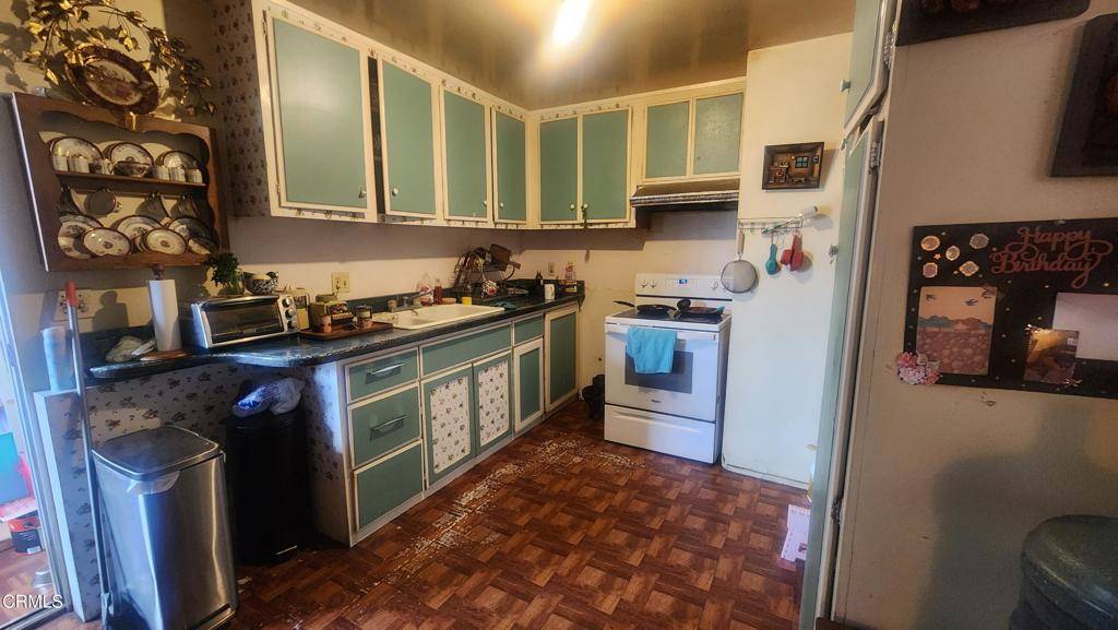 Oxnard, CA 93033,5164 Charles ST