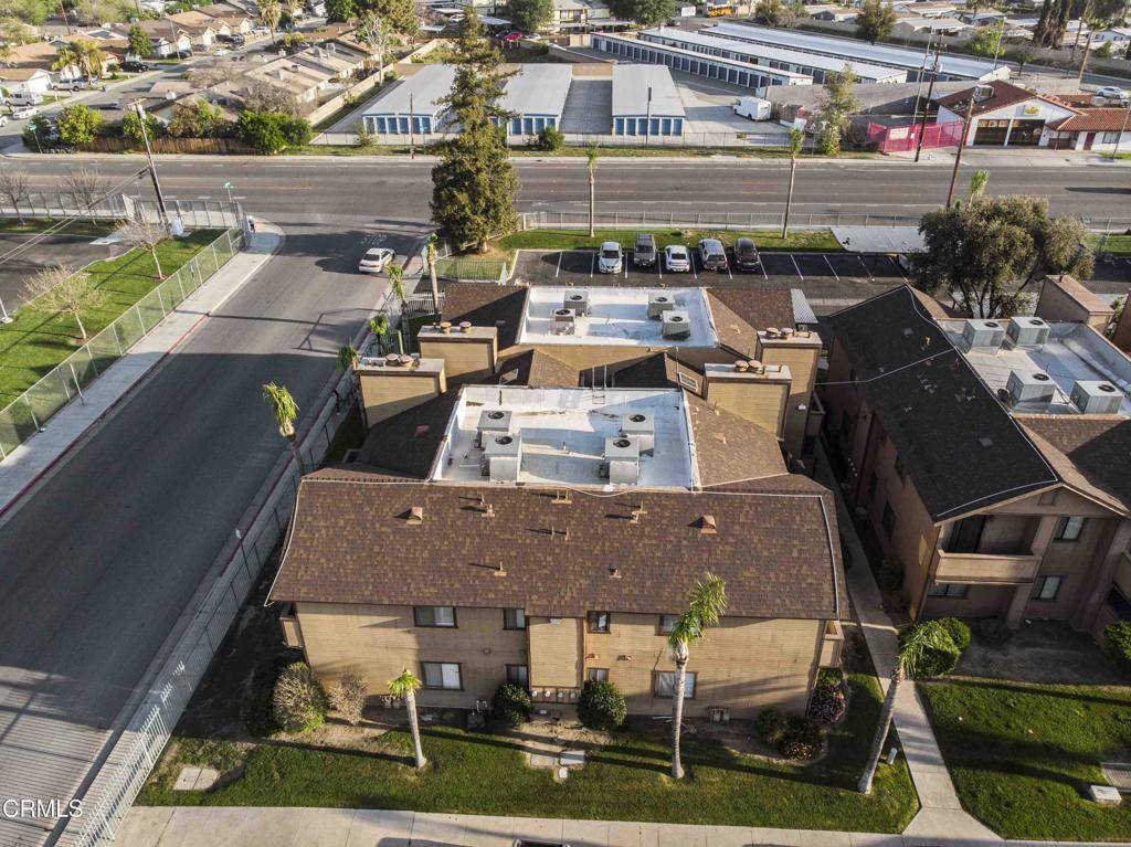 Bakersfield, CA 93304,701 Planz RD