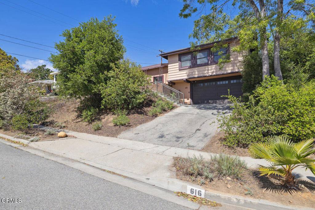 Ojai, CA 93023,616 Lark ST