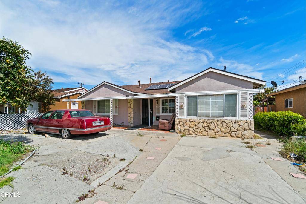Oxnard, CA 93030,238 Navarro ST