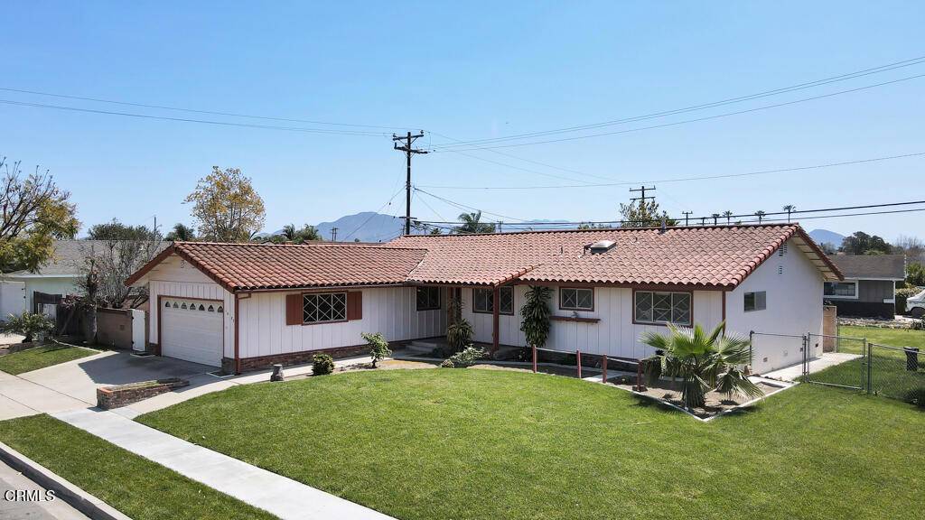 Camarillo, CA 93010,1882 Rowland AVE