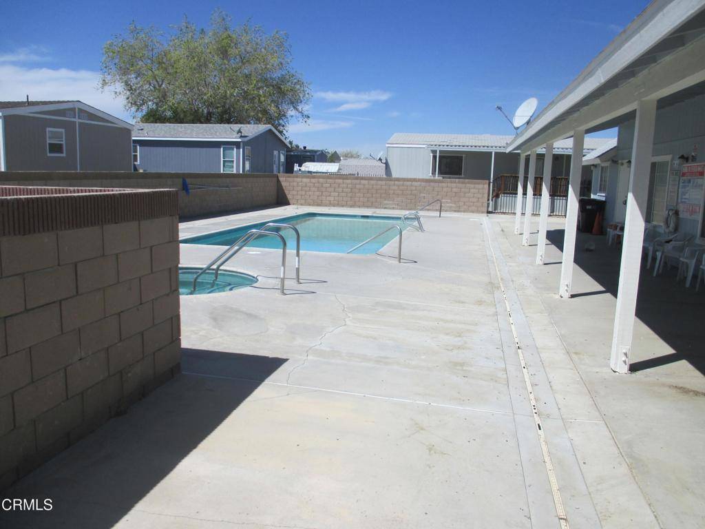 Rosamond, CA 93560,2005 Markey WAY #16