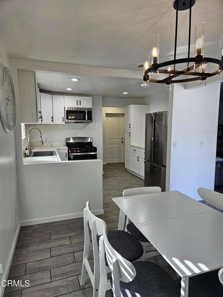 Ventura, CA 93004,1235 1241 Clavel AVE