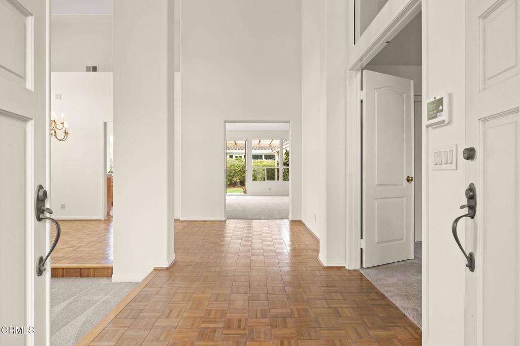 Oxnard, CA 93036,2101 Fox Den CT