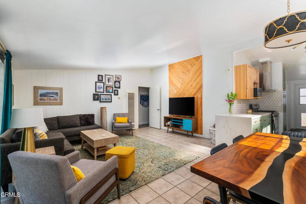 Ventura, CA 93001,1408 Nathan LN
