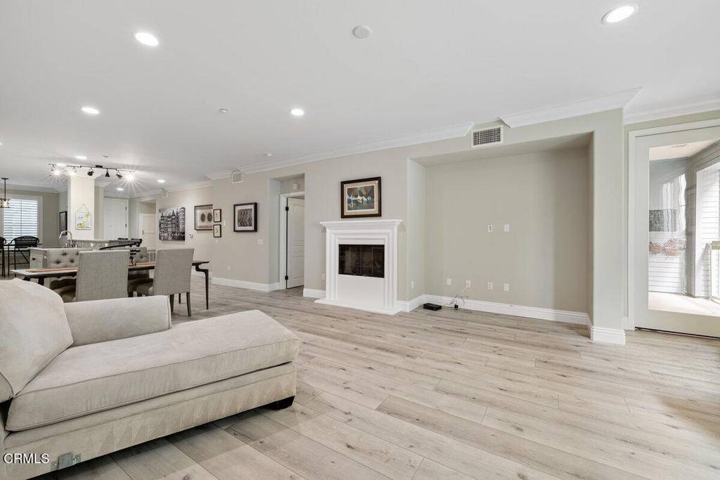 1523 Windshore WAY Oxnard, CA 93035