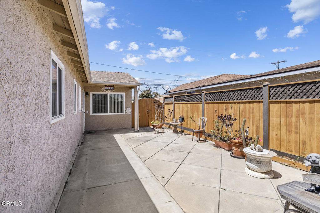 Oxnard, CA 93033,3011 Fournier ST