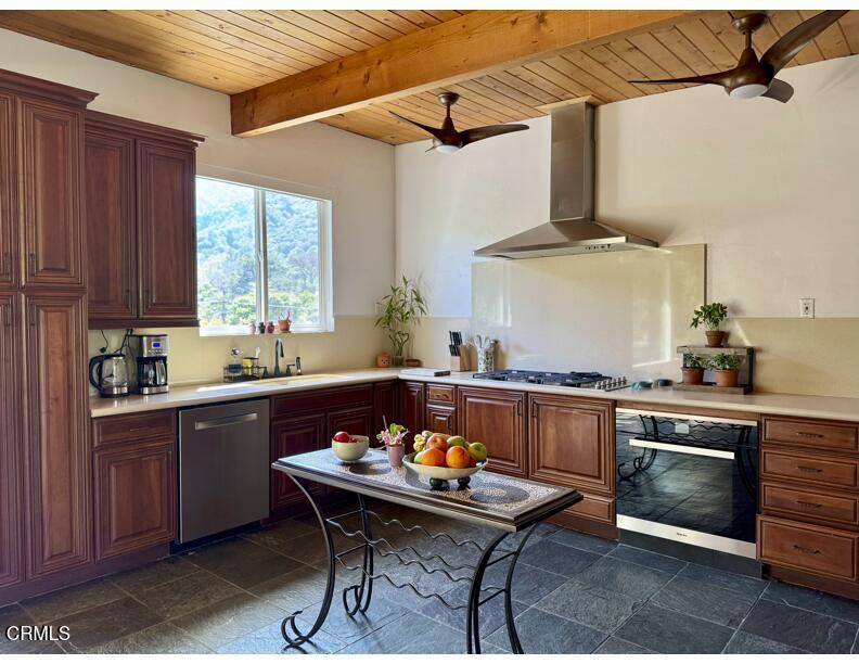 Ventura, CA 93001,7771 Santa Ana RD