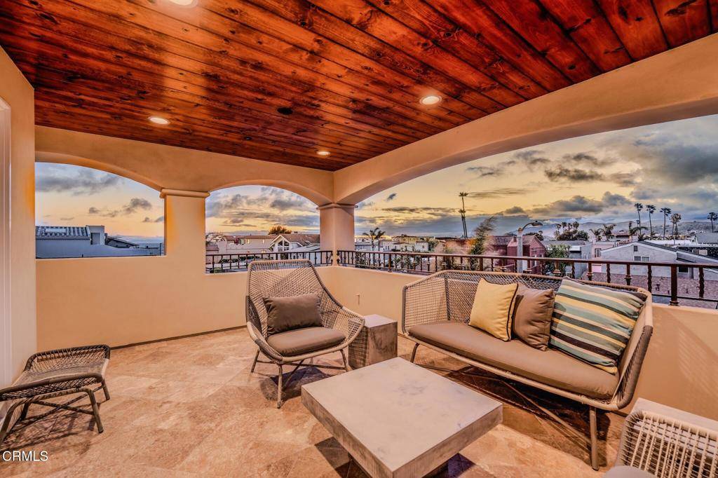 Ventura, CA 93001,1158 Shelburn LN