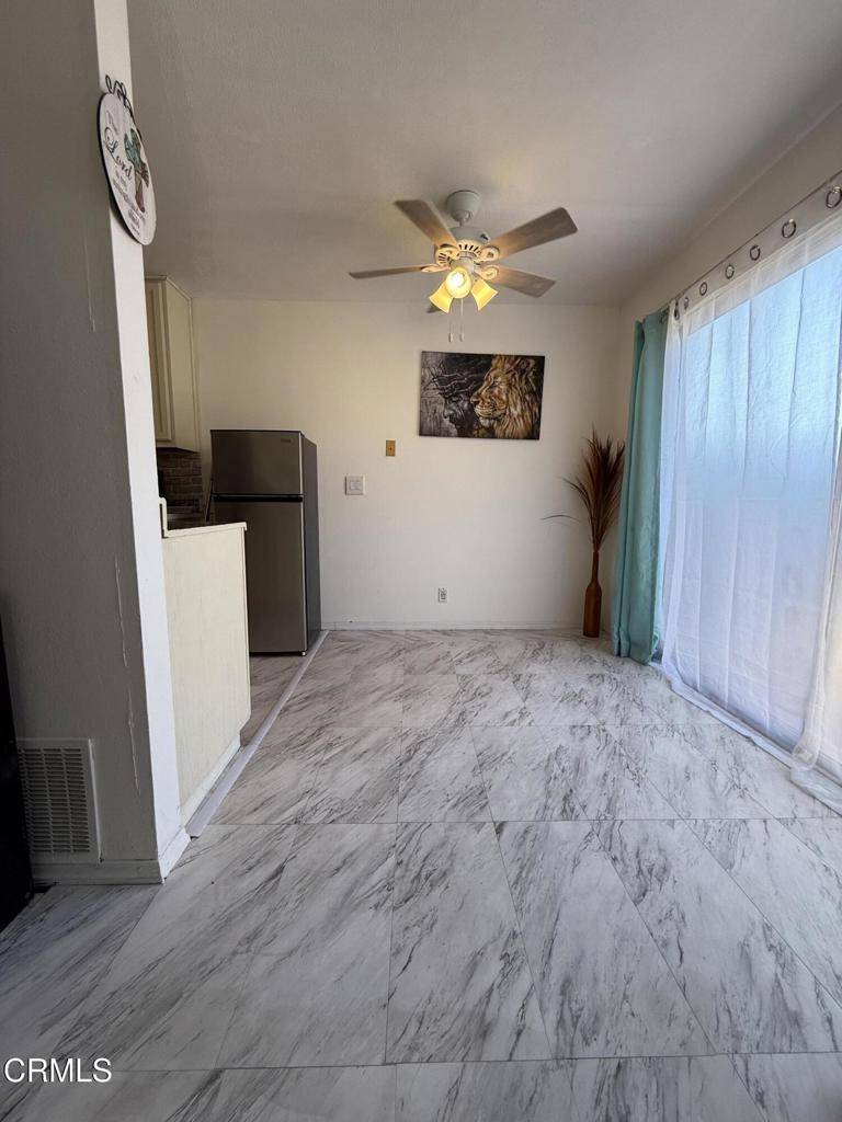 Oxnard, CA 93033,1004 Cheyenne WAY