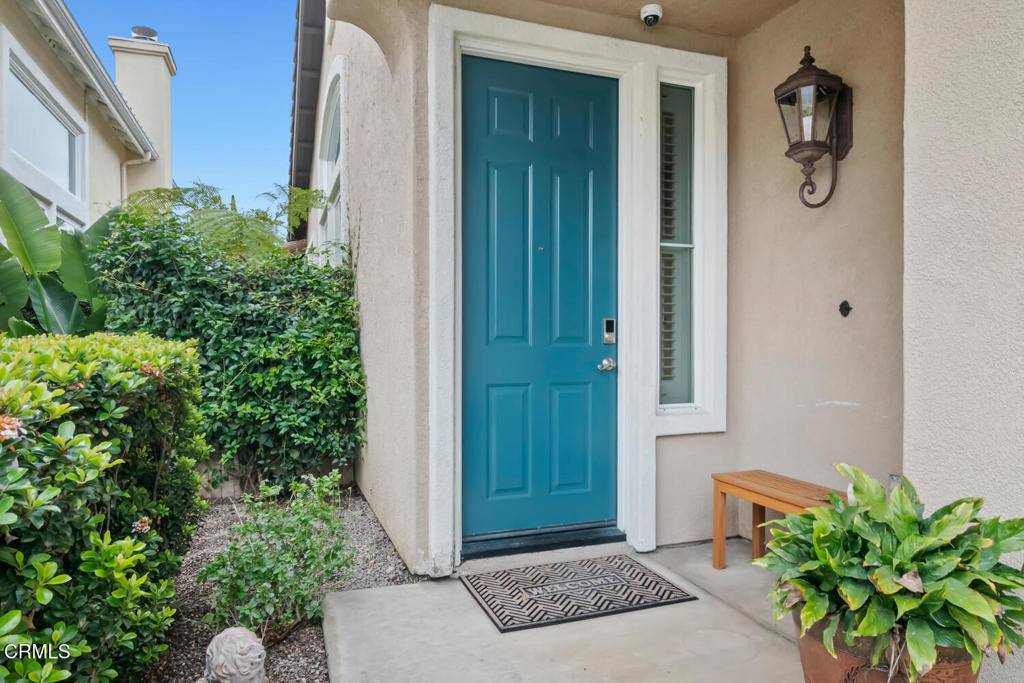 Camarillo, CA 93012,1728 Via Pajaro