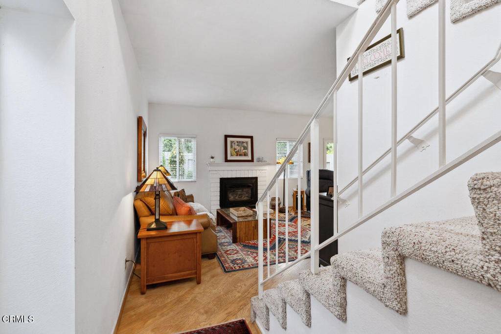 Ventura, CA 93001,2332 Chippewa LN