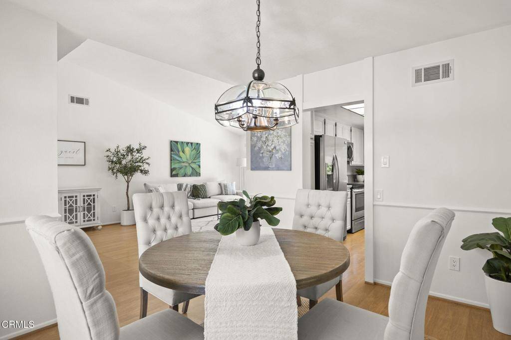 Camarillo, CA 93012,41045 Village 41